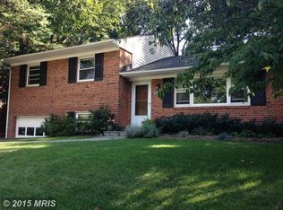 6218 12th Rd N, Arlington, VA 22205