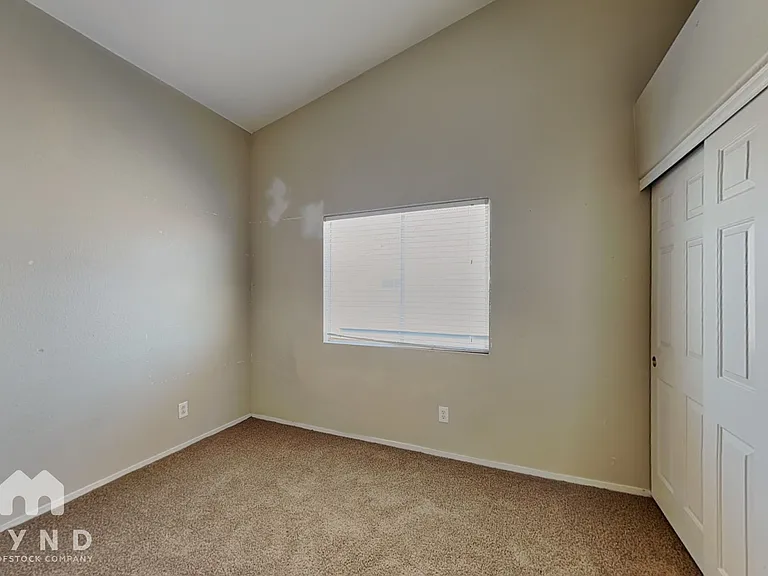 4044 Forestville St — Photo 13