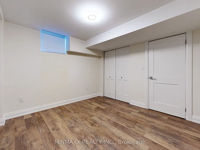 202 Forbes Ter — Photo 21