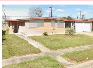 1305 Aswan Dr, Corpus Christi, TX 78412