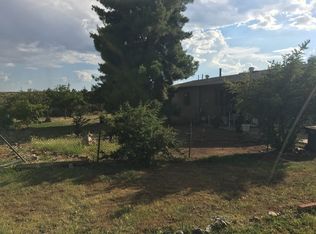 17511 E Trails End Rd, Mayer, AZ 86333