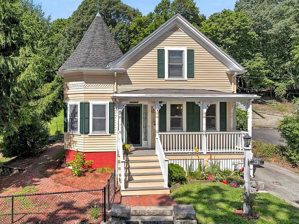 1st image of 61 Myrtle Ave