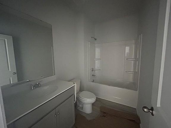 3rd image of 288 Talbert Trl