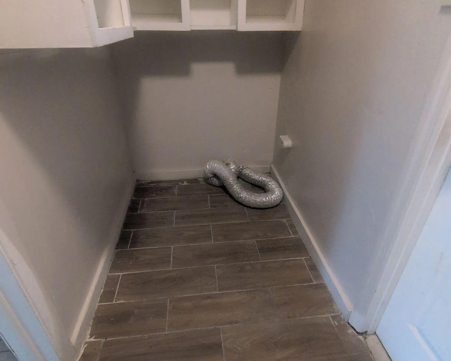 3 bed, 1.0 bath, 912 sqft, $1,350 — Photo 4