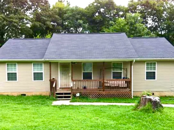 278 School St, Rossville, GA 30741