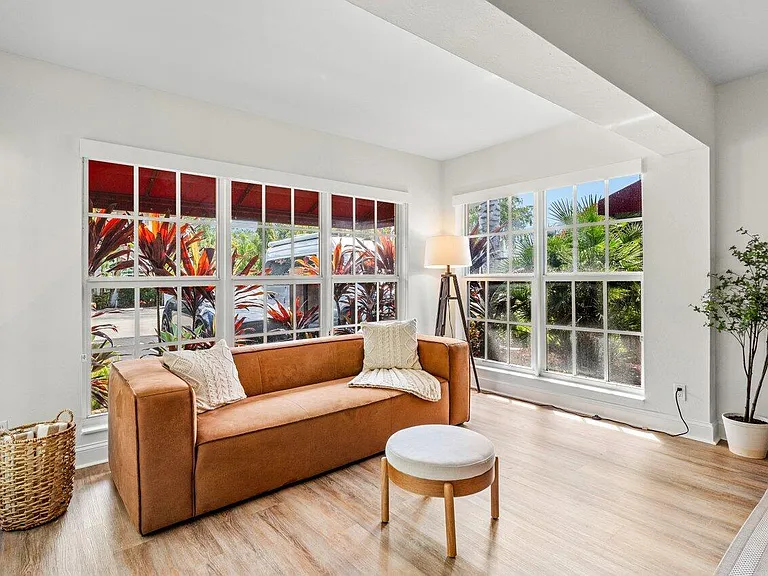 617 NE 9th Ave #71 — Photo 7