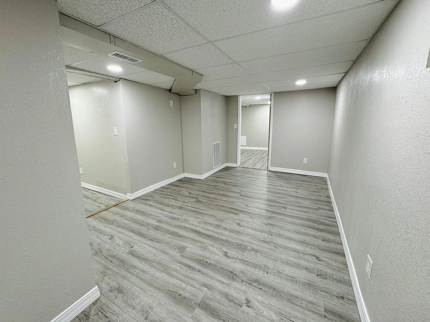1706 Avenue B — Photo 2