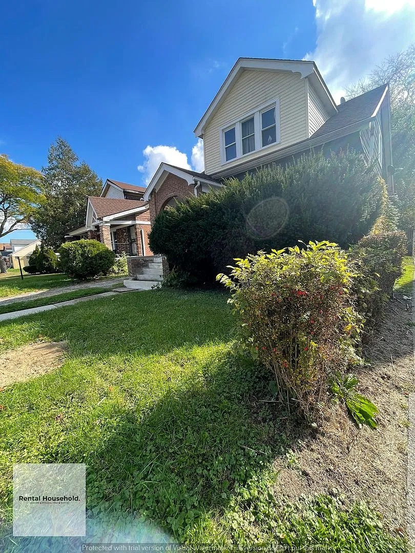 13422 Longview St — Photo 3