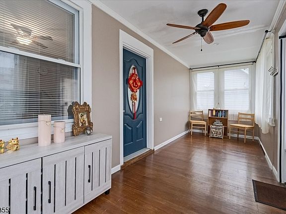 2nd image of 50 Lewis Pl
