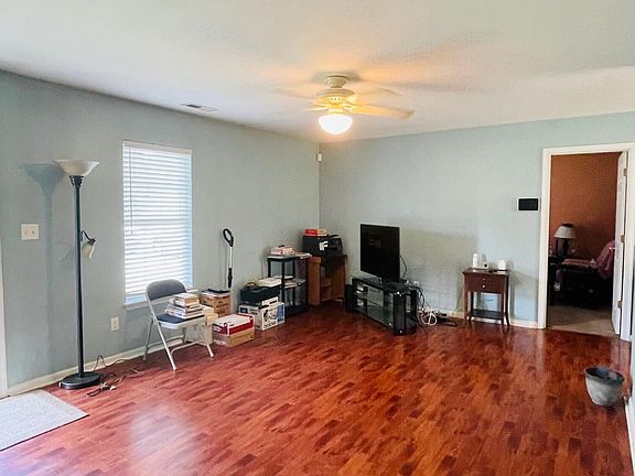 3rd image of 108 Ida Acres