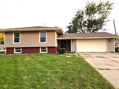 4341 Beecher Ct NW, Cedar Rapids, IA, 52405