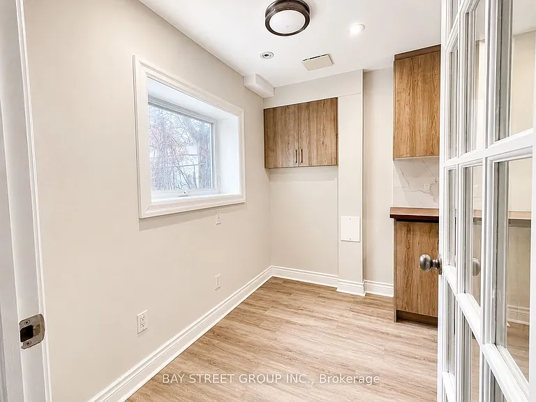 316 Willowdale Ave — Photo 4