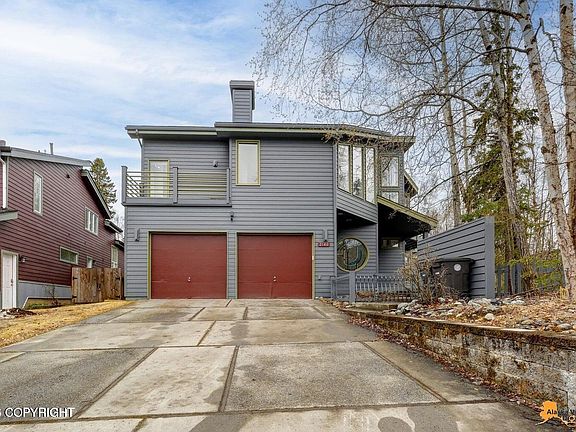 4th image of 2140 Atwood Dr