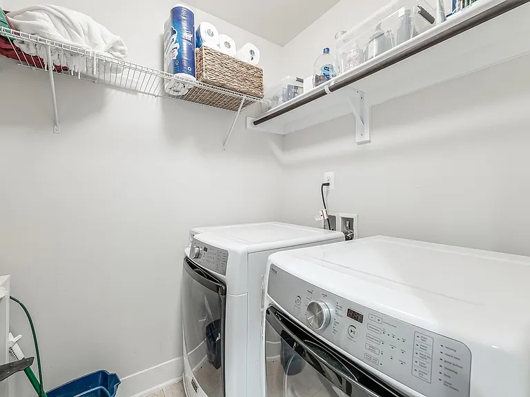 11692 Sunrise Square Pl — Photo 32