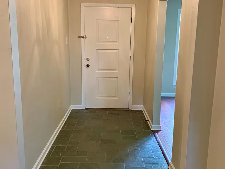 2770 Morning Glory Ave — Photo 11