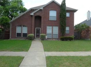 223 Homestead Dr, Lancaster, TX 75146