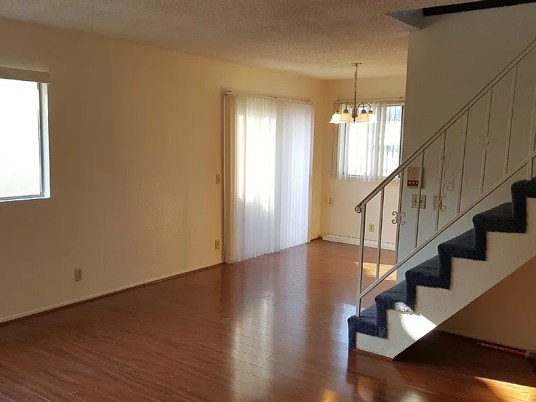 1431 W 254th St #5 — Photo 2