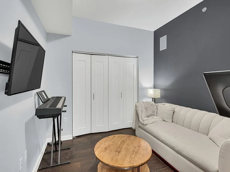 1212 Laurel St #1303 — Photo 20