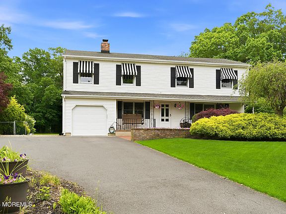 2nd image of 203 Doe Road