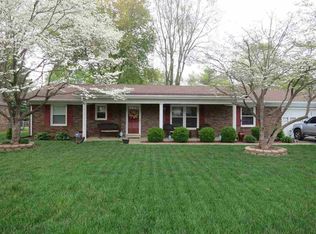 1580 Grinstead Way, Bowling Green, KY 42103