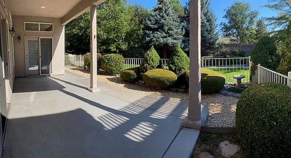 Back Yard & Common Area