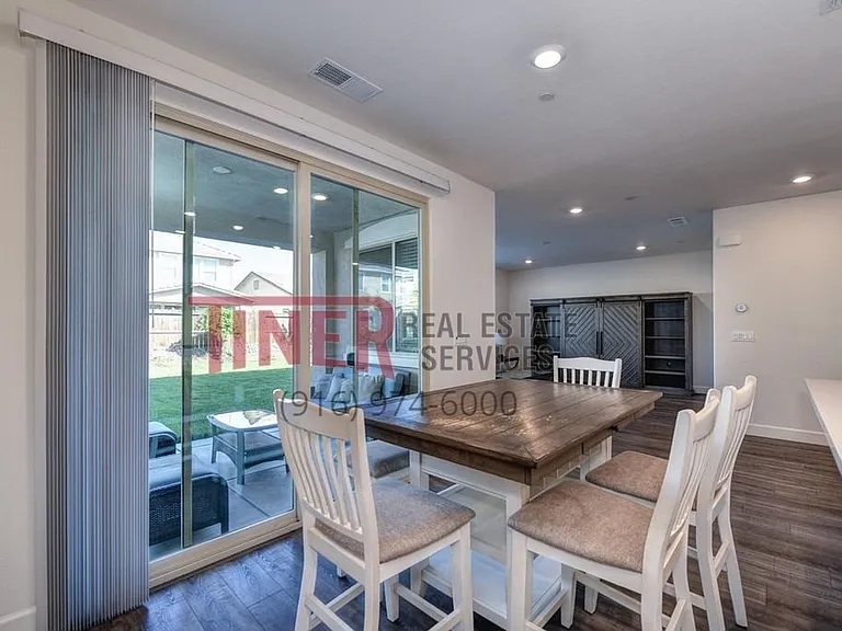 4016 Setucket St — Photo 15