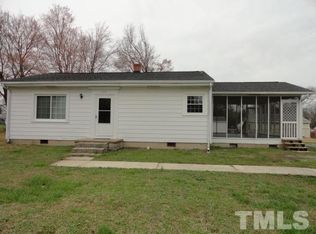 404 S Mineral Springs Rd, Durham, NC 27703