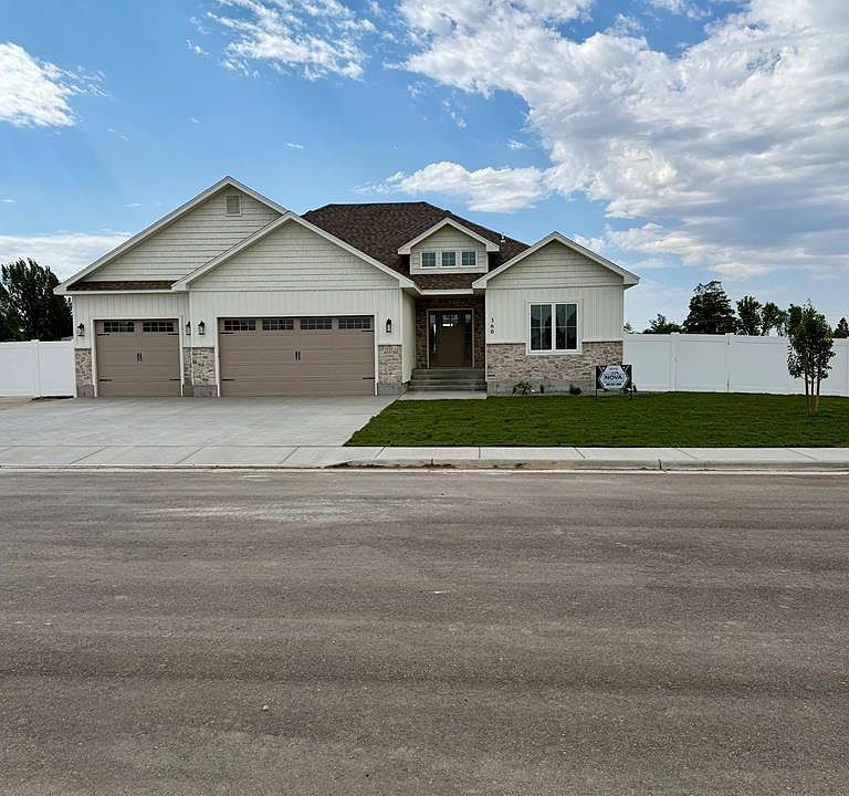 1st image of 360 N Meadow Ln