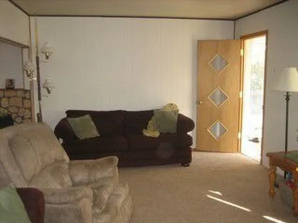 737 Center St, Evanston, WY 82930