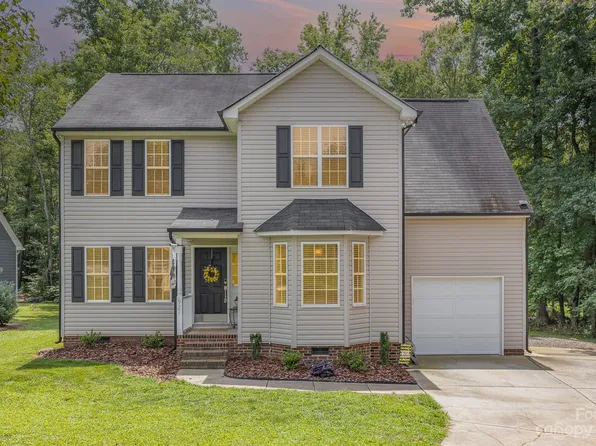 927 Hatley Burris Rd, Oakboro, NC 28163
