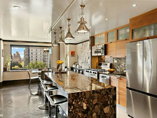 372 Central Park W APT 10R, New York, NY 10025