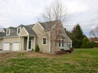 359 Main St UNIT 5B, Easthampton, MA 01027