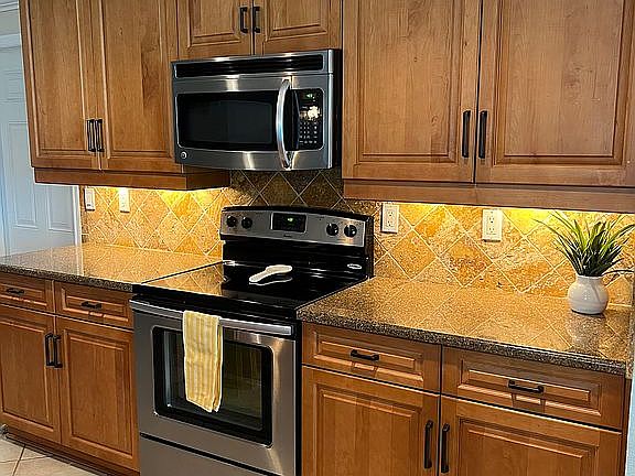 4th image of 8202 Lake San Carlos Cir