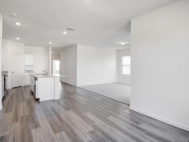 5002 Highland Springs Dr — Photo 13