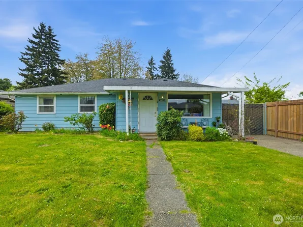 5802 108th Avenue Ct E, Puyallup, WA 98372