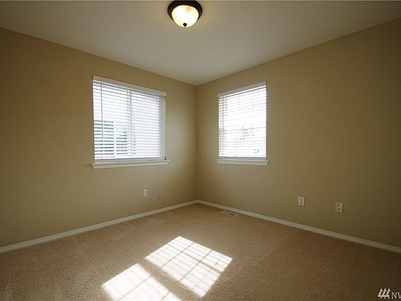 5th image of 7905 207th St E