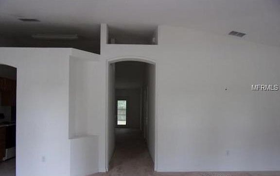 5th image of 2605 NE 28th Ave