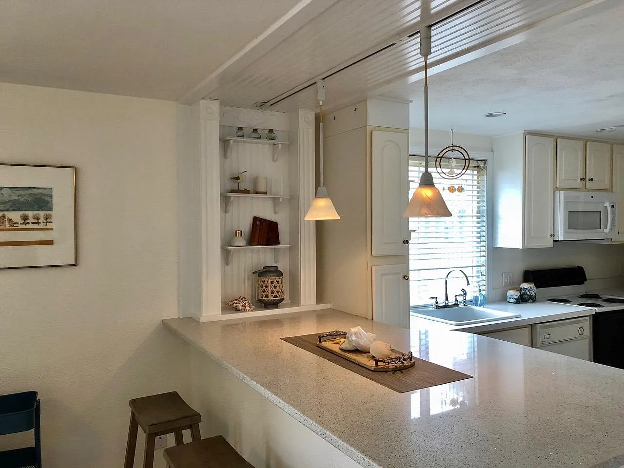 68 Kings Hwy — Photo 4