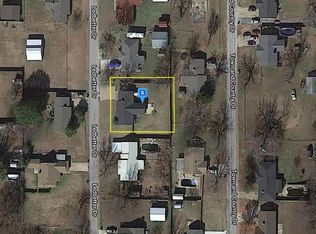 1605 S Ledbetter Dr W, Sand Springs, OK 74063