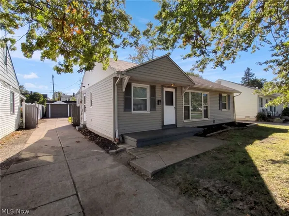 13807 Elsetta Ave, Cleveland, OH 44135