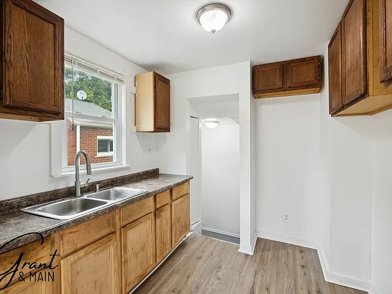 13926 Rockdale St — Photo 11