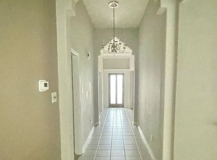 156 Greenridge Cir, League City, TX 77573