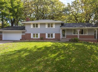 270 Craigbrook Way NE, Fridley, MN 55432