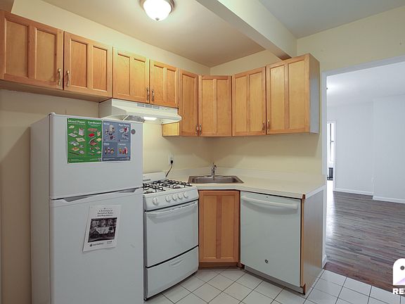 5th image of 169 Mulberry St APT 11