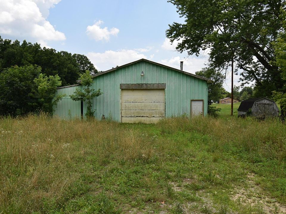 2nd image of 8395 Davis Ln SW