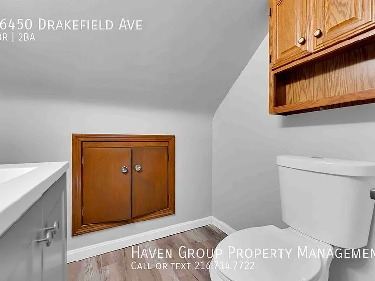 26450 Drakefield Ave — Photo 21