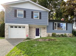 33 Albemarle Rd, White Plains, NY 10605