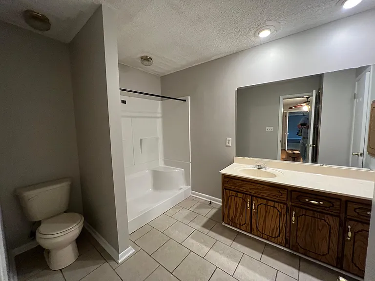 2209 Scott St — Photo 7