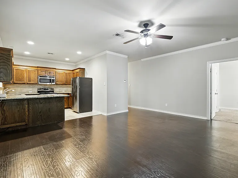 3408 S University Dr — Photo 7