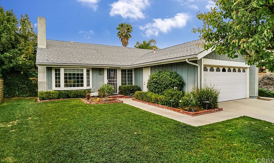 1st image of 27437 Laurel Glen Cir